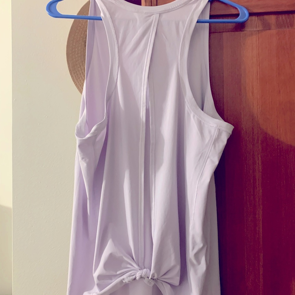 Lululemon tank